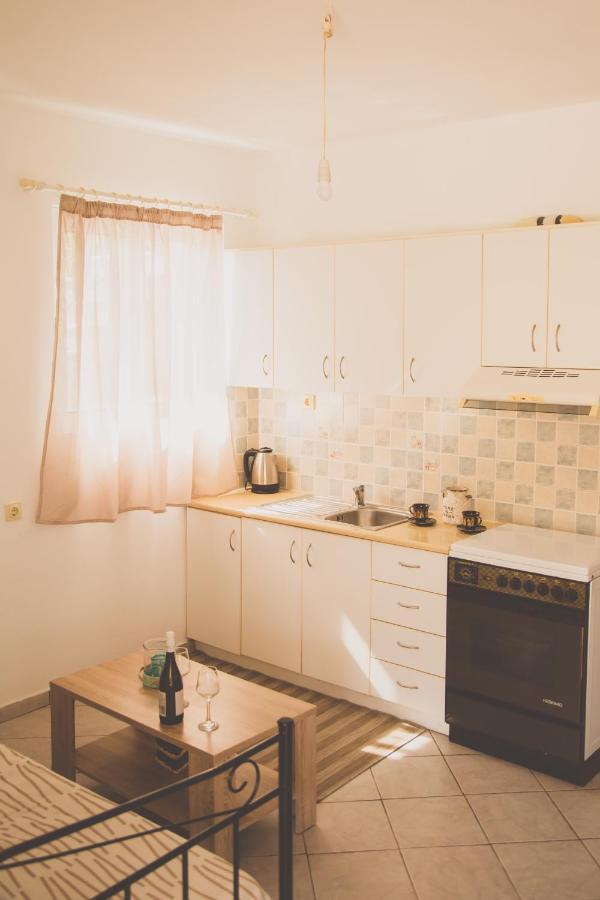 Villy'S Apartment นาฟปลิโอ ภายนอก รูปภาพ