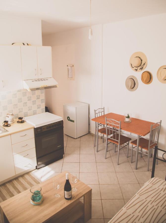 Villy'S Apartment นาฟปลิโอ ภายนอก รูปภาพ